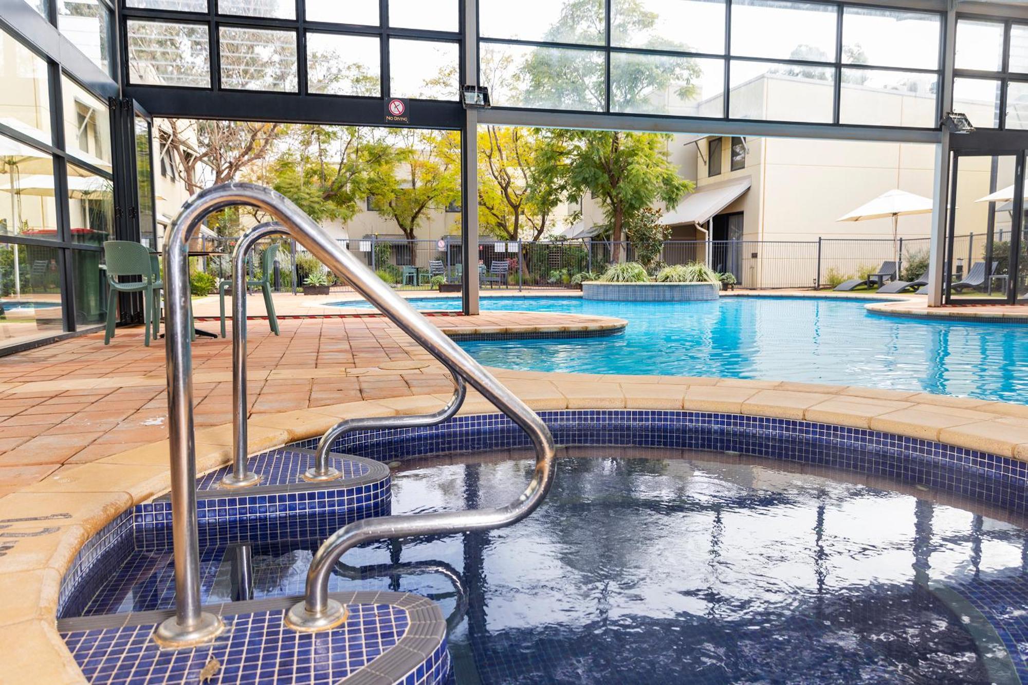 Rydges Kalgoorlie Hotel Bagian luar foto